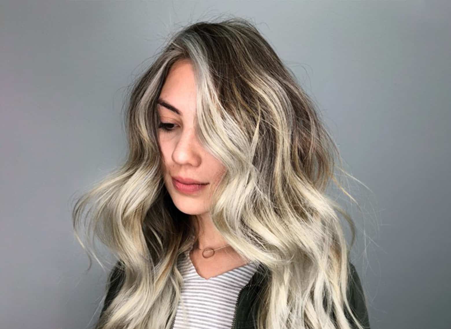woman with beachy waves
