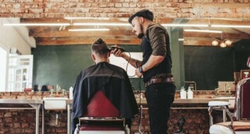 How Much to Tip a Barber For Your Cut