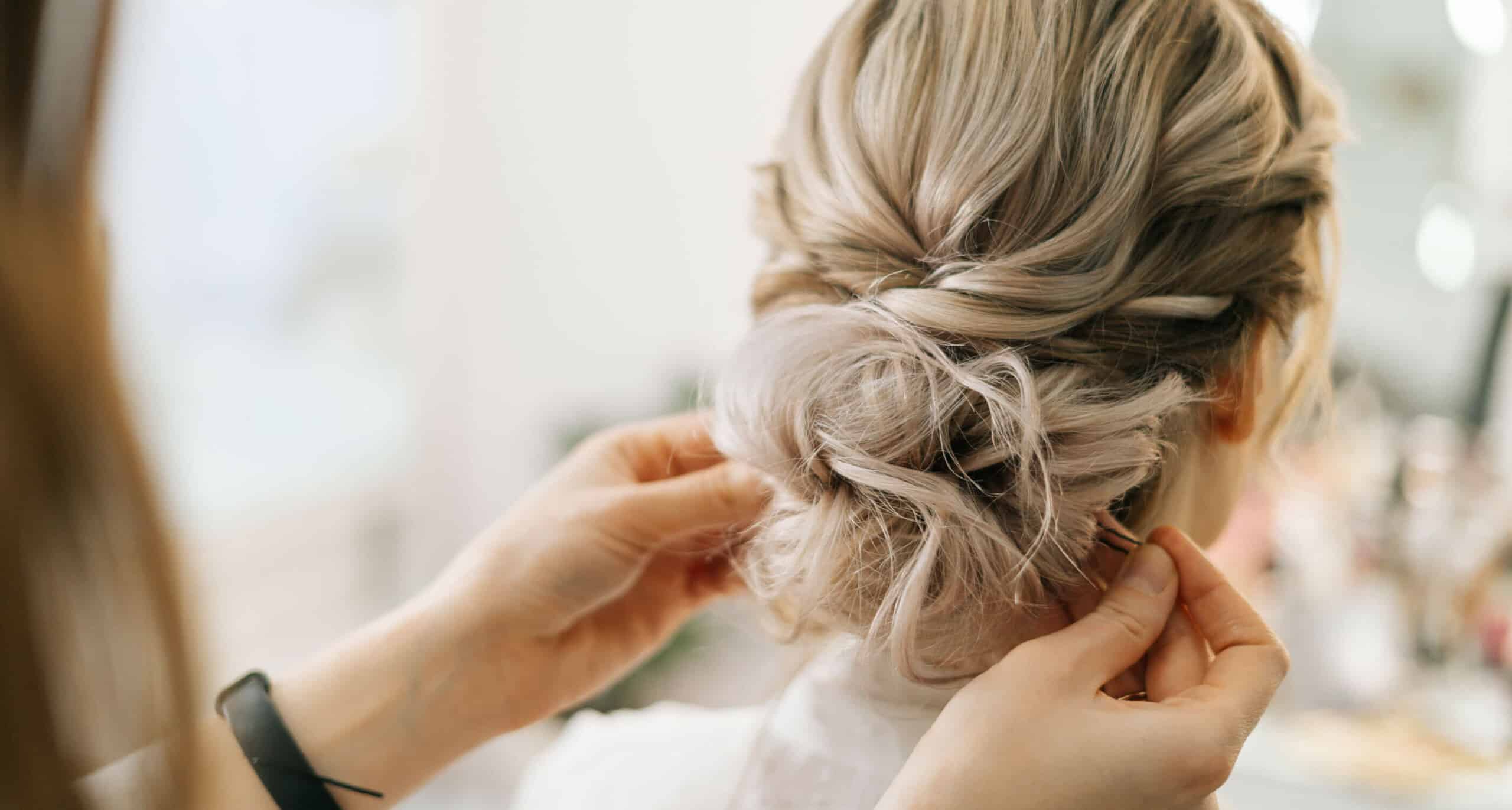 putting hair in formal updo