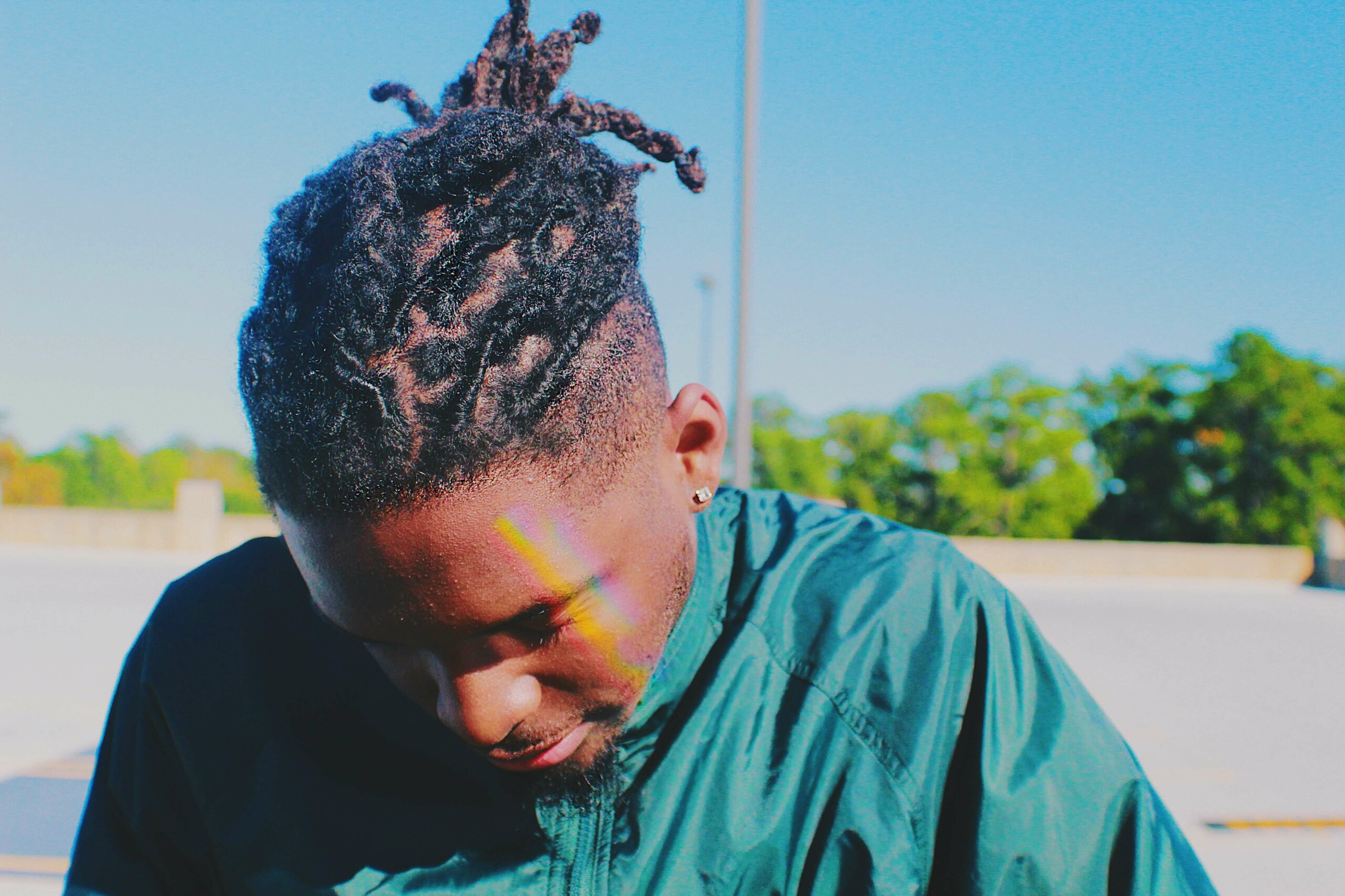 Complete Guide to Men's Locs Maintenance and Styling